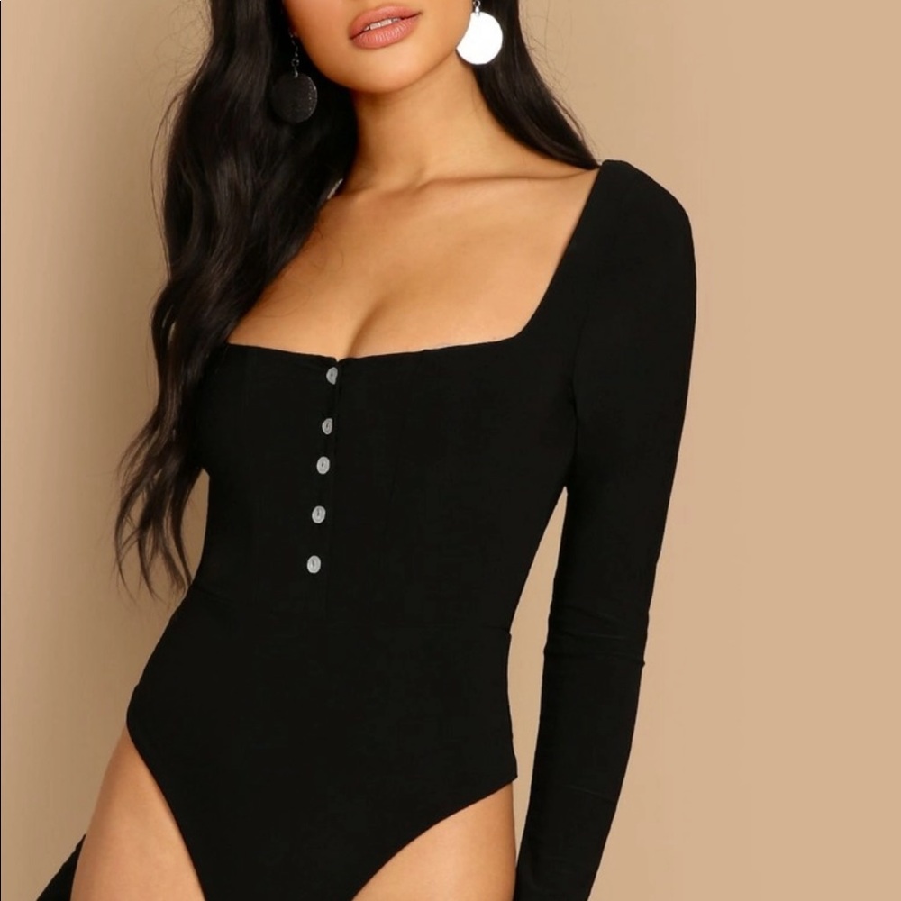 black square neck button long sleeve bodysuit